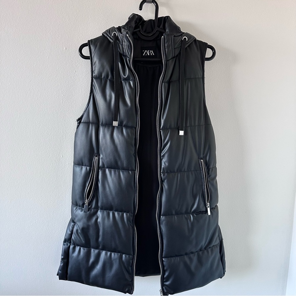 Zara Black Puffer Long Vest Size XS